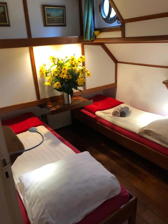 Hotelboot Zwaan Amsterdam Ngoại thất bức ảnh