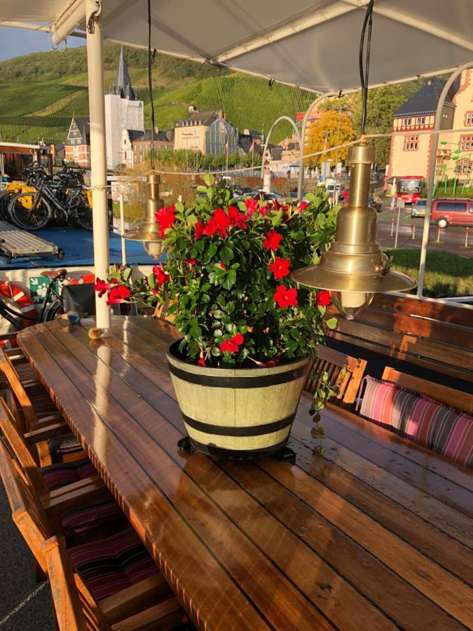 Hotelboot Zwaan Amsterdam Ngoại thất bức ảnh